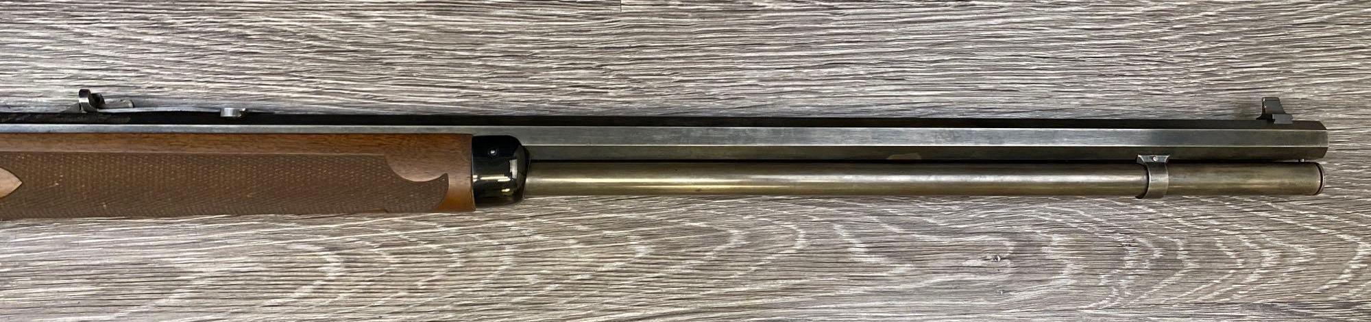 WINCHESTER MODEL 94 "WINCHESTER CLASSIC" 30-30 CALIBER LEVER ACTION RIFLE