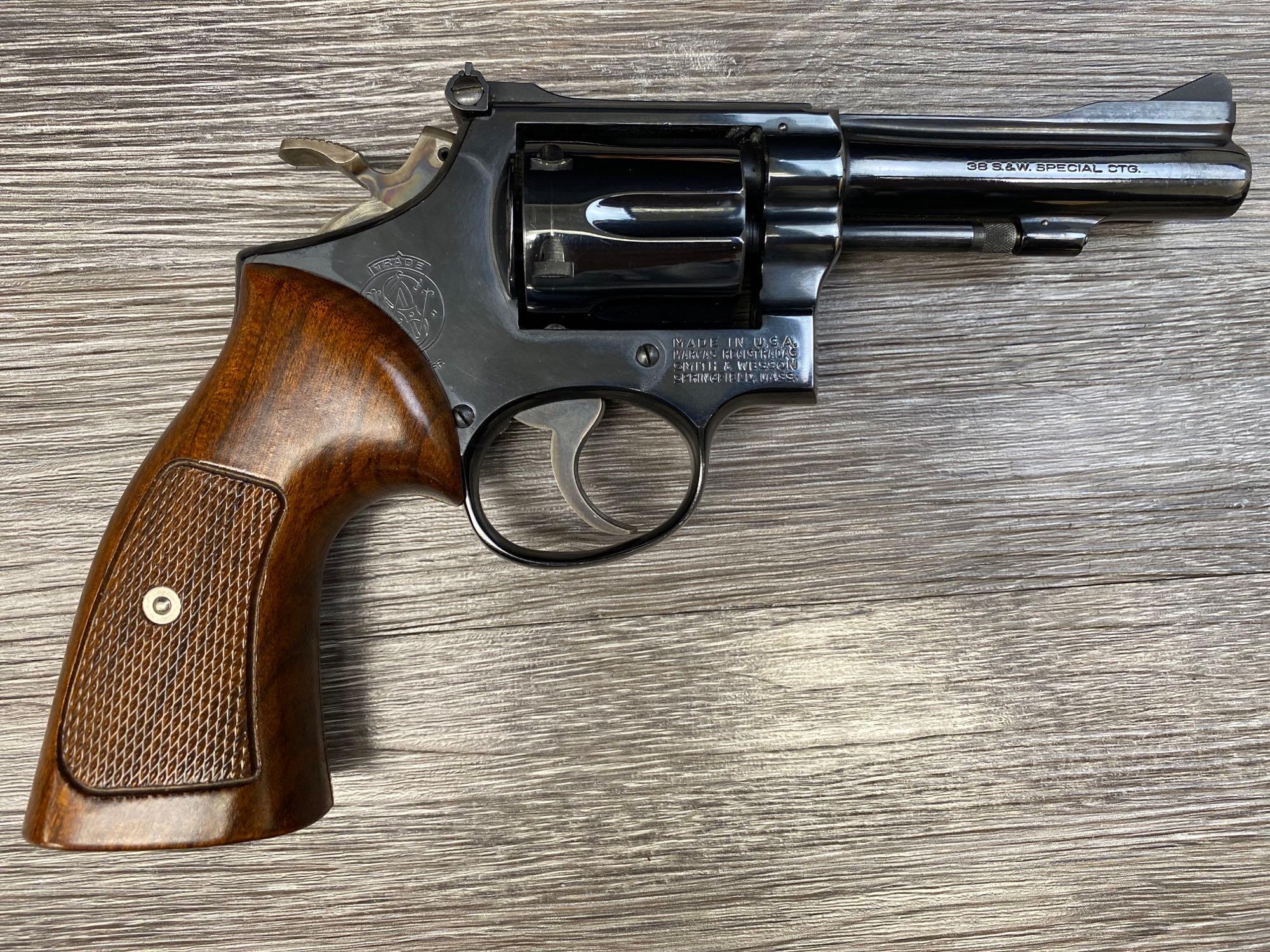 SMITH & WESSON MODEL 15-3 K38 MASTERPIECE .38 SPECIAL CAL. DA REVOLVER