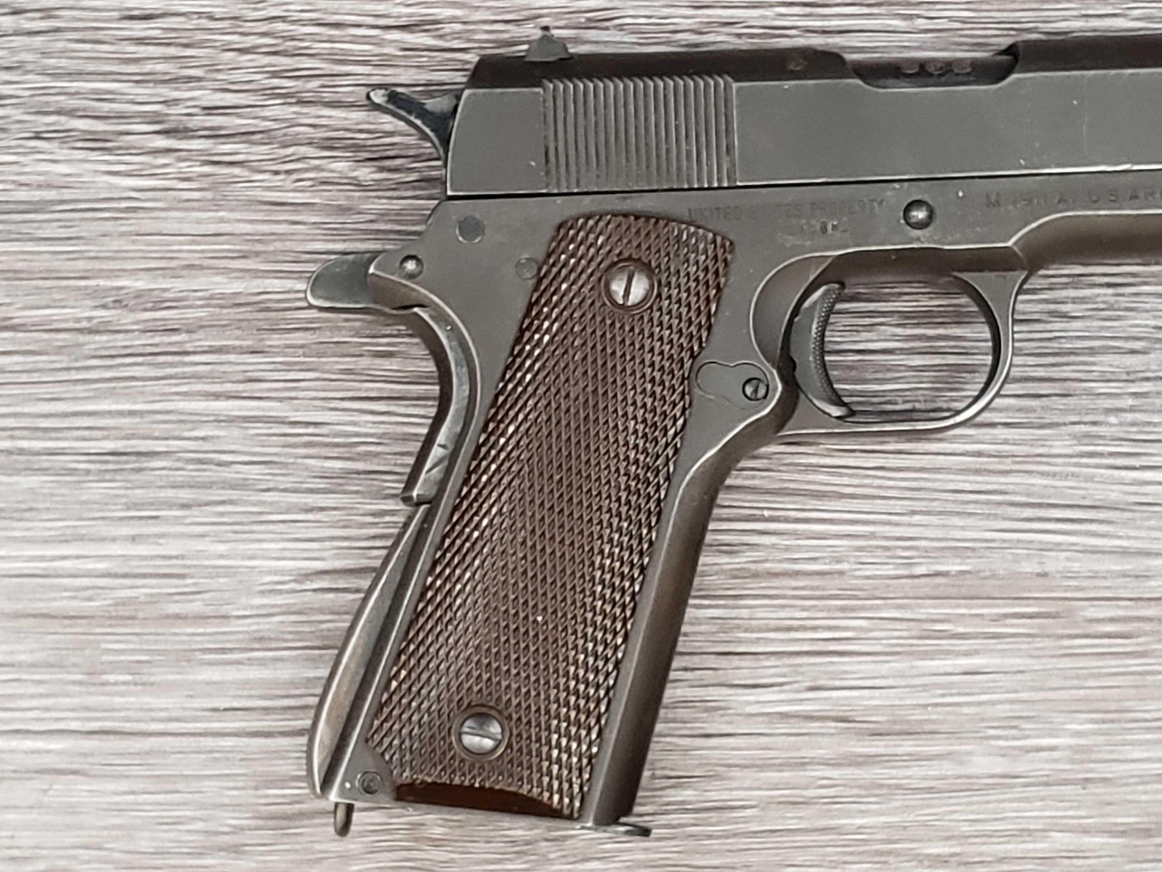 ITHACA M1911A1 U.S. PROPERTY MARKED .45 SEMI AUTO PISTOL