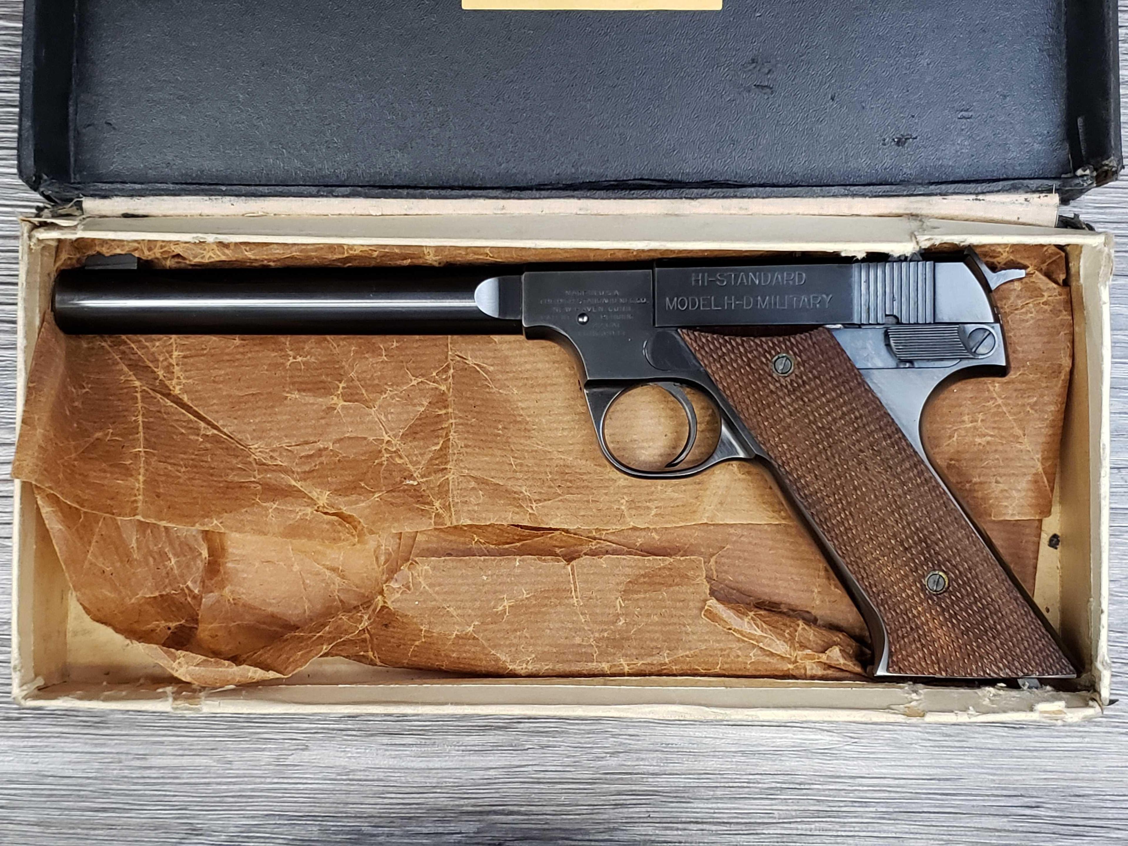 HIGH STANDARD MODEL H-D MILITARY .22 LR SEMI-AUTO PISTOL W/ FACTORY BOX