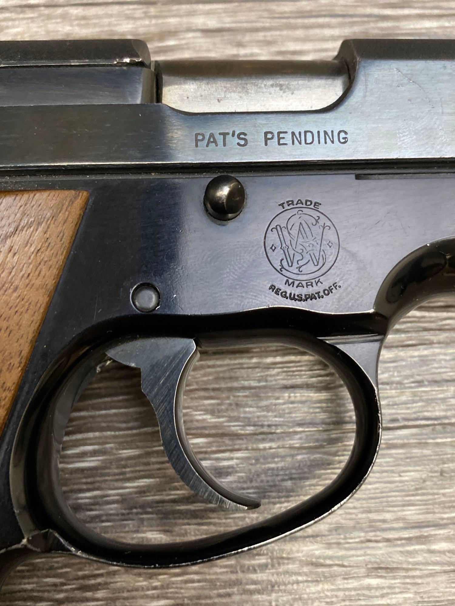 SMITH & WESSON MODEL 39 SEMI-AUTO PISTOL 9MM