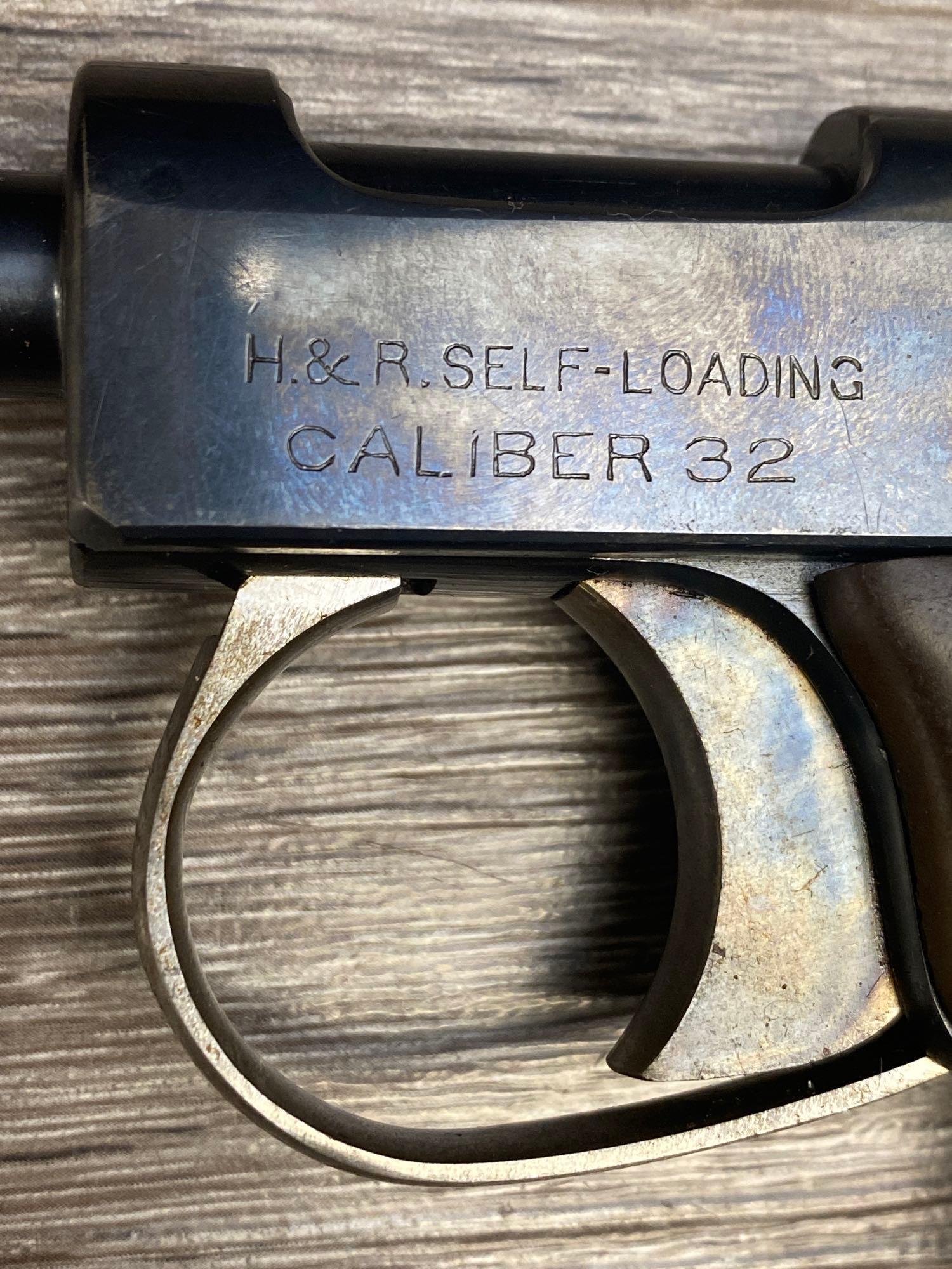 HARRINGTON & RICHARDSON SELF LOADING .32 SEMI-AUTO PISTOL