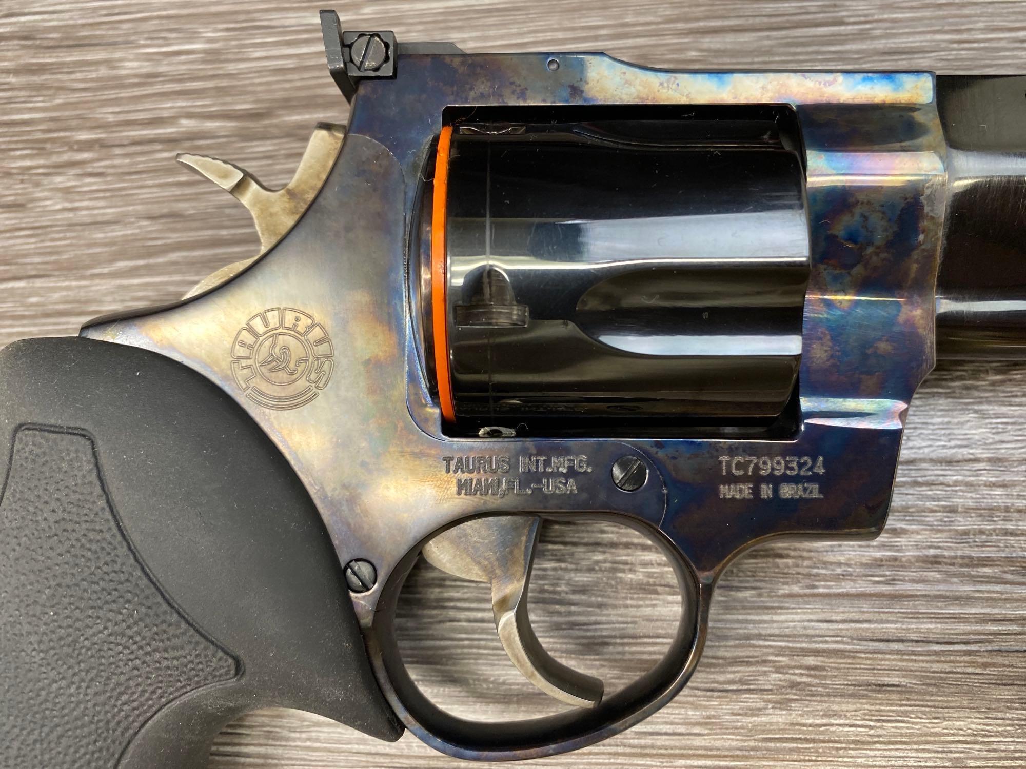 TAURUS MODEL 454 RAGING BULL .454 CASULL DA REVOLVER