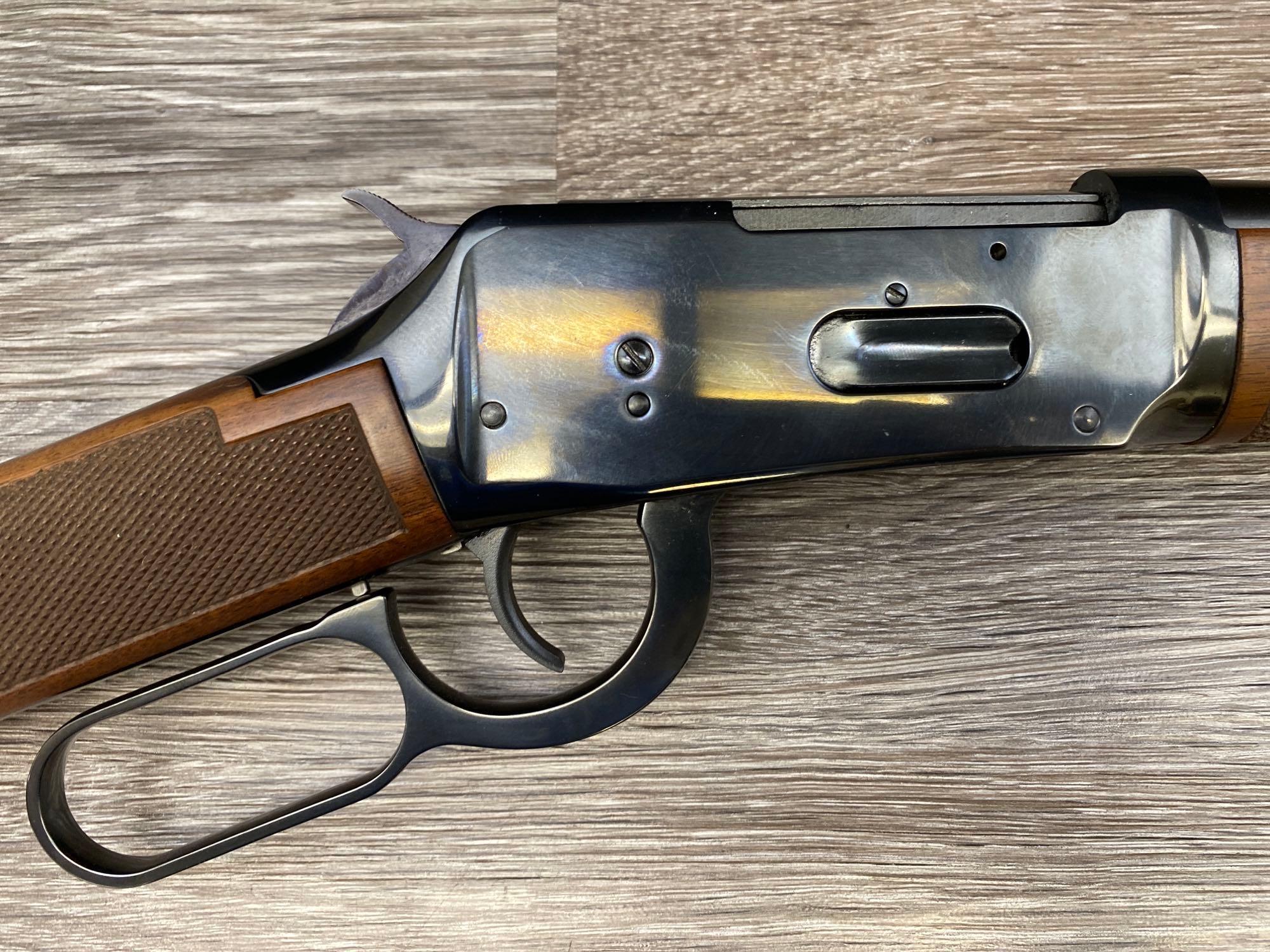 WINCHESTER MODEL 94AE .30-30 LEVER-ACTION CARBINE