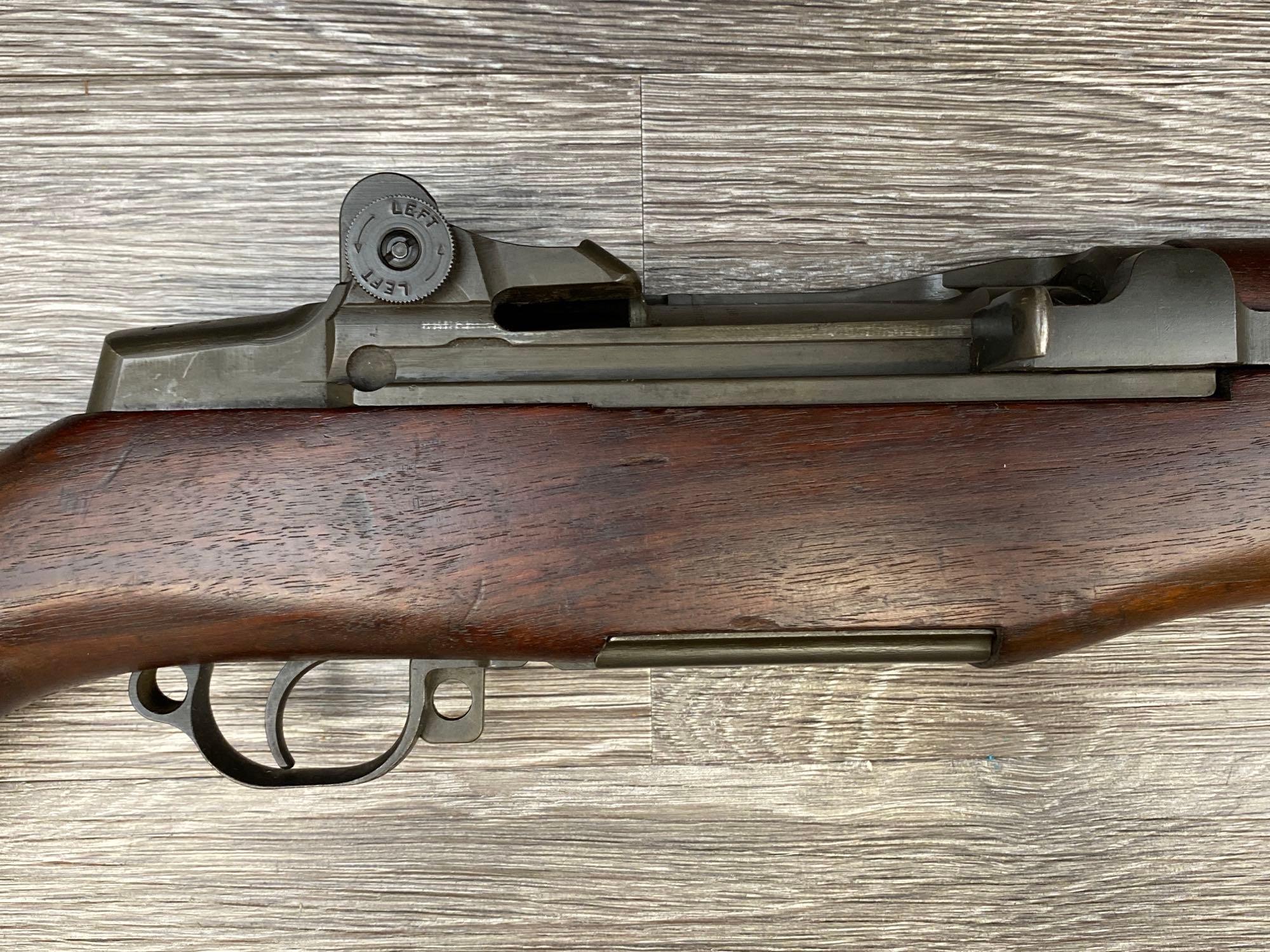 WW II ERA SPRINGFIELD M1 GARAND .30 CAL. SEMI-AUTO MILITARY RIFLE W/MULTI-TOOL IN BUTT STOCK