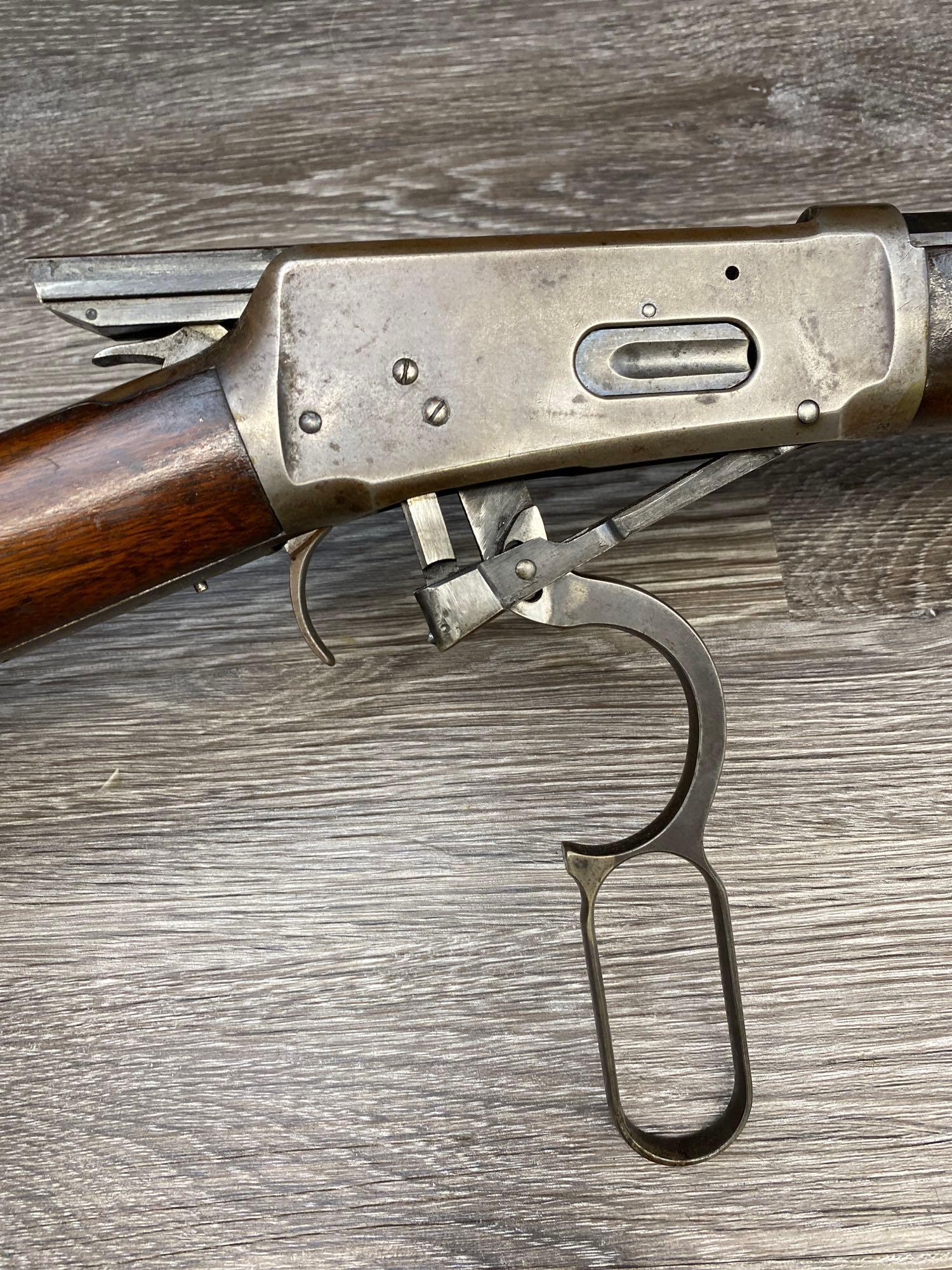 WINCHESTER MODEL 1894 LEVER-ACTION REPEATING RIFLE .30 WCF CAL.