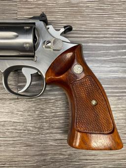 SMITH & WESSON MODEL 66 .357 MAGNUM CAL. DA REVOLVER W/FACTORY BOX