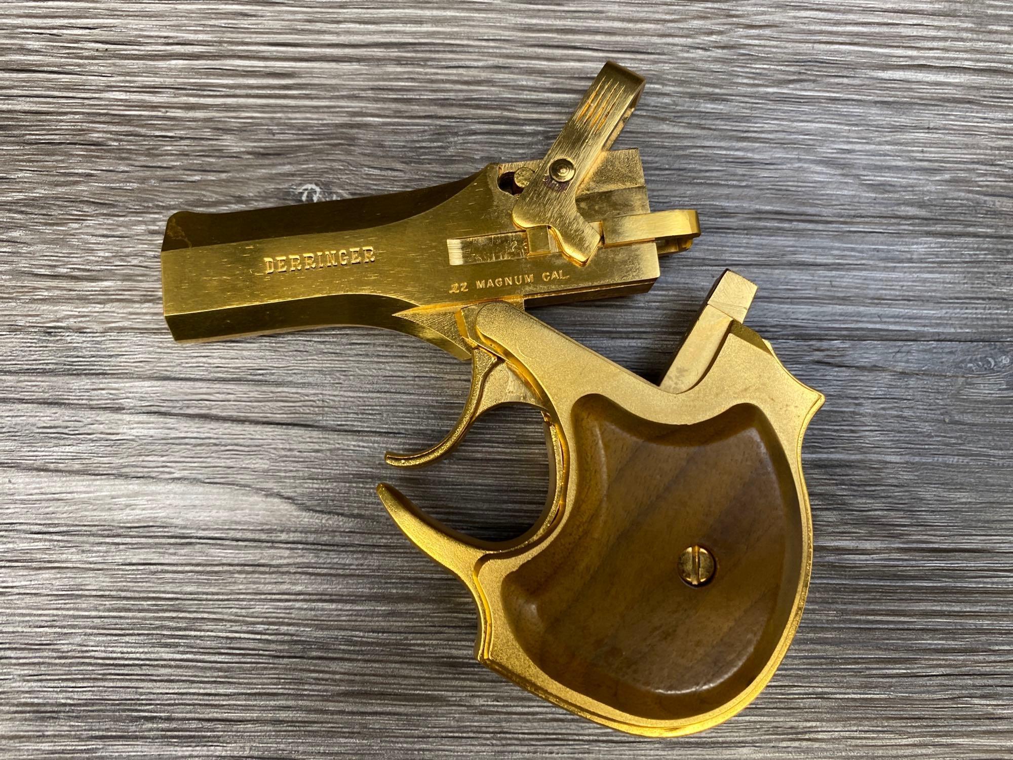 HIGH STANDARD GOLD PLATED PRESENTATION O/U DERRINGER .22 MAGNUM CAL.