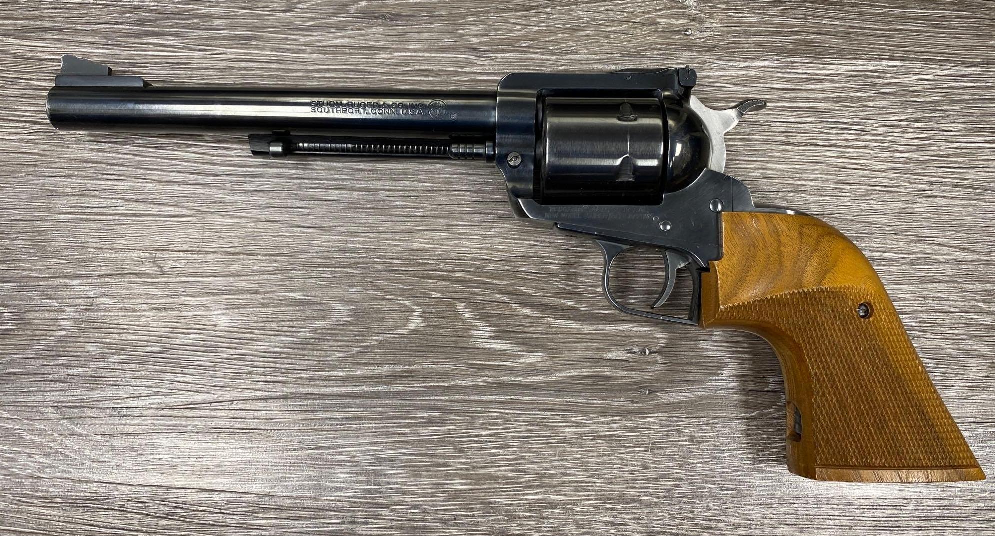 RUGER NEW MODEL SUPER BLACK HAWK SINGLE-ACTION REVOLVER .44 MAGNUM