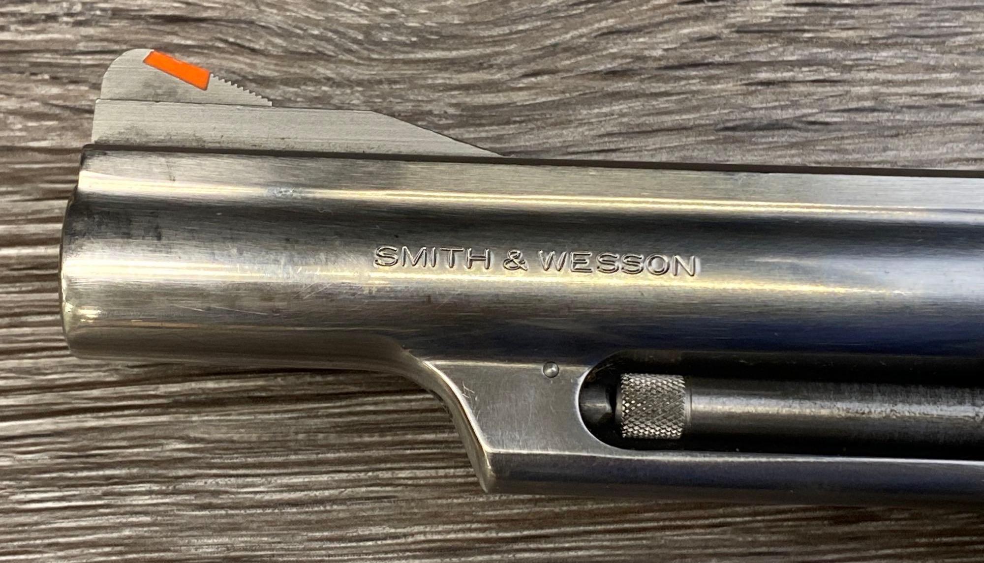 SMITH & WESSON MODEL 66-2 .357 MAG. CALIBER DA REVOLVER W/FACTORY BOX