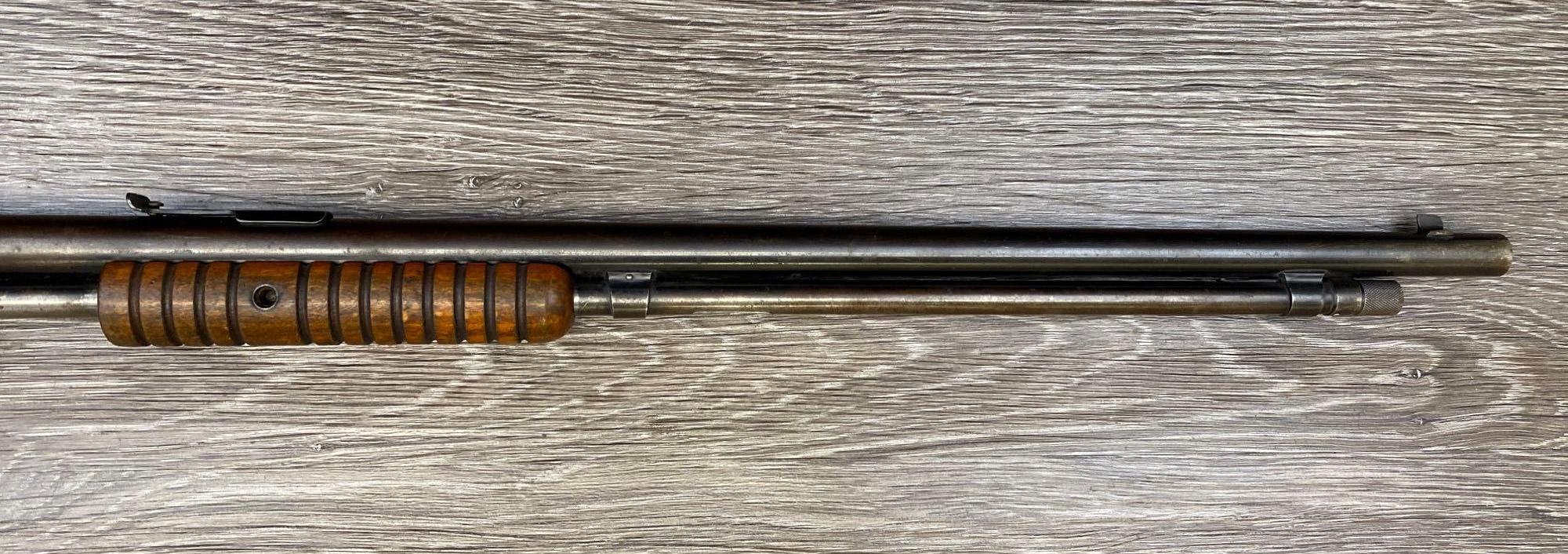 WINCHESTER MODEL 1906 .22 S, L or LR CAL. PUMP ACTION RIFLE (CIRCA 1918).