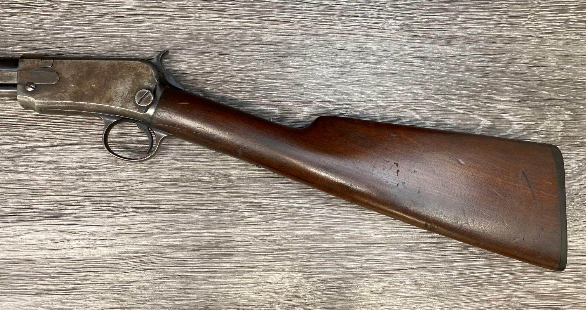 WINCHESTER MODEL 1906 .22 S, L or LR CAL. PUMP ACTION RIFLE (CIRCA 1918).