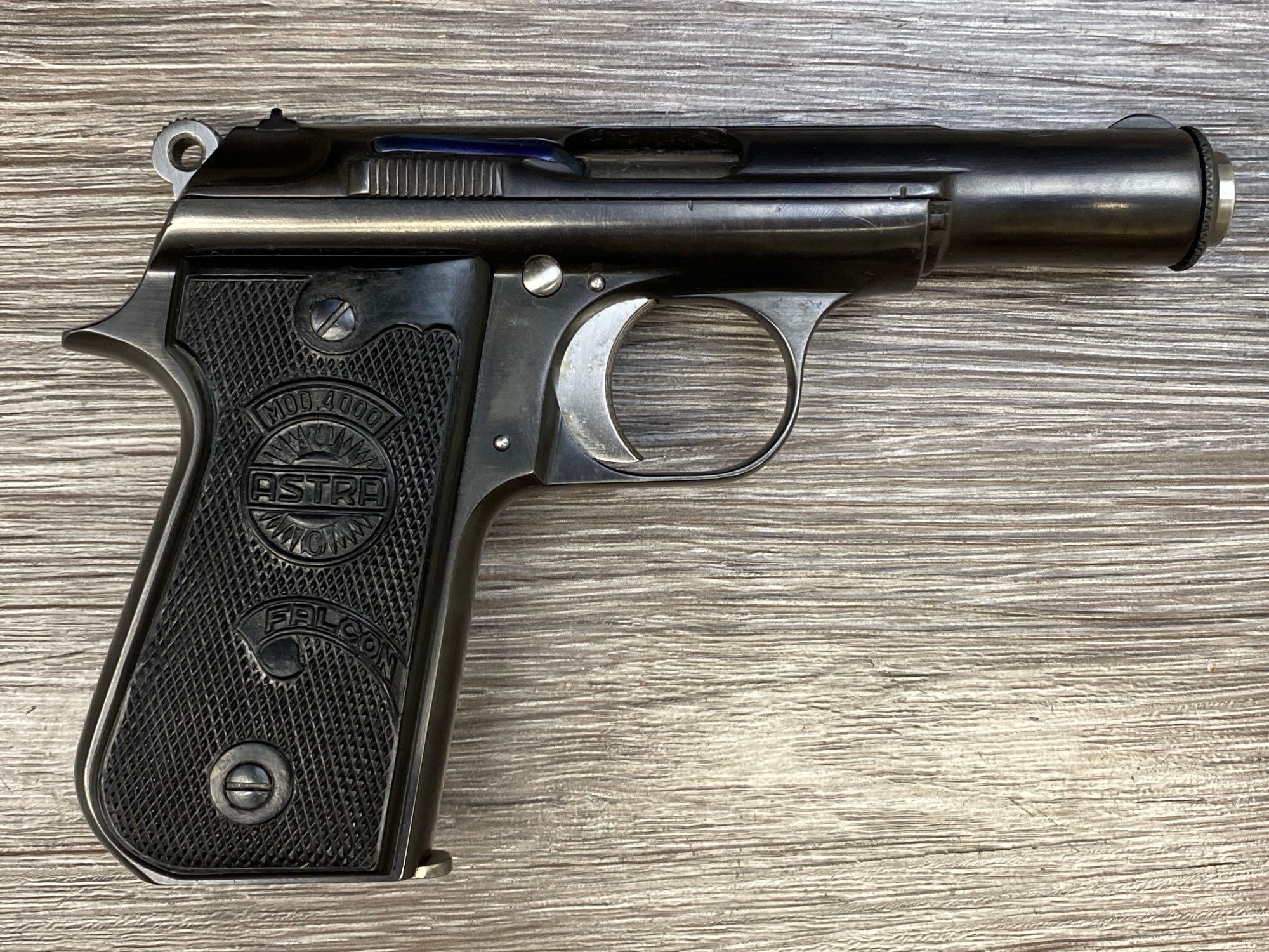 ASTRA MODEL 4000 FALCON SEMI-AUTO PISTOL .22 LR CAL.