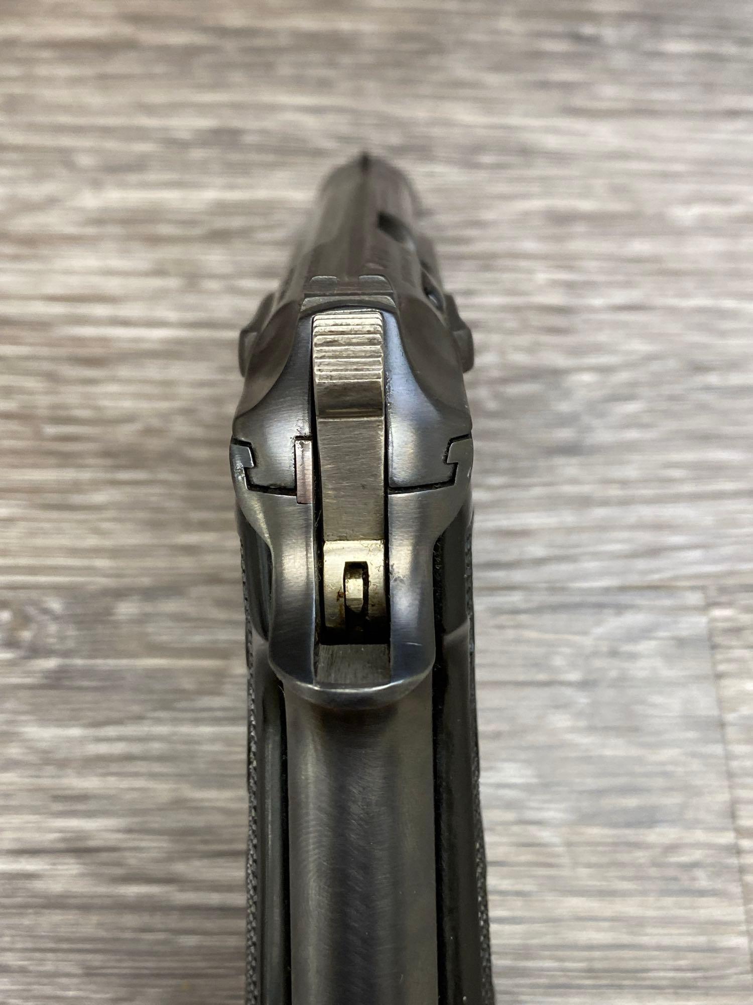 ASTRA MODEL 4000 FALCON SEMI-AUTO PISTOL .22 LR CAL.