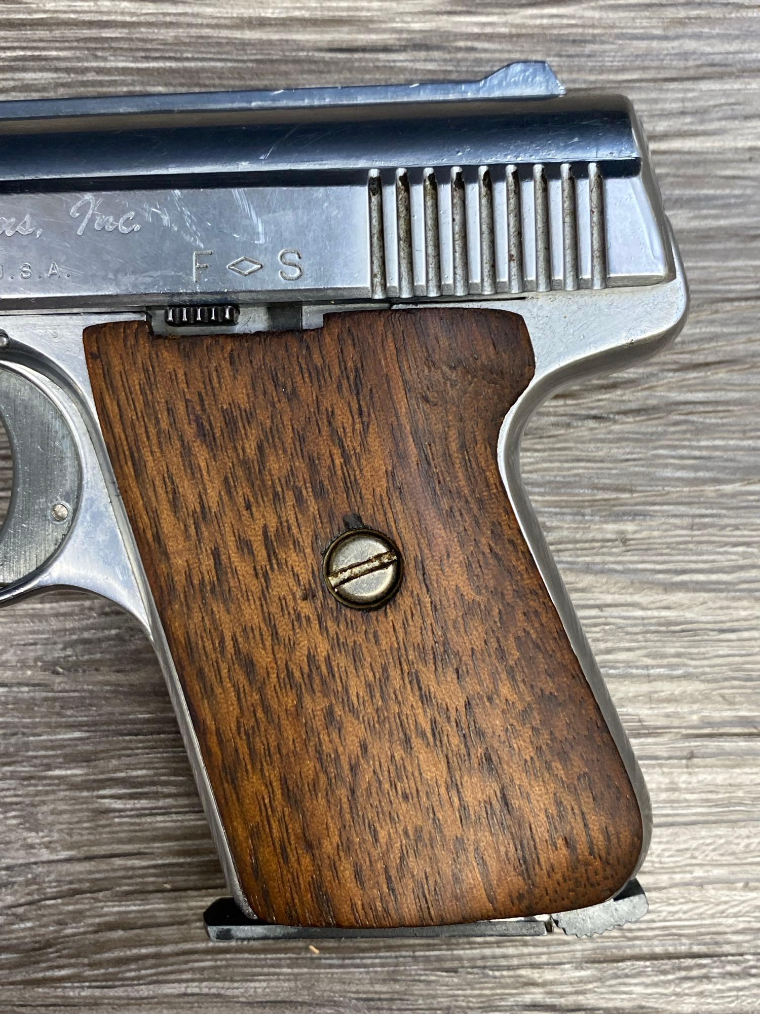 JENNINGS MODEL J-22 SEMI-AUTO PISTOL .22 LR CAL.