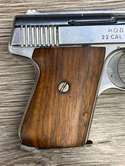 JENNINGS MODEL J-22 SEMI-AUTO PISTOL .22 LR CAL.