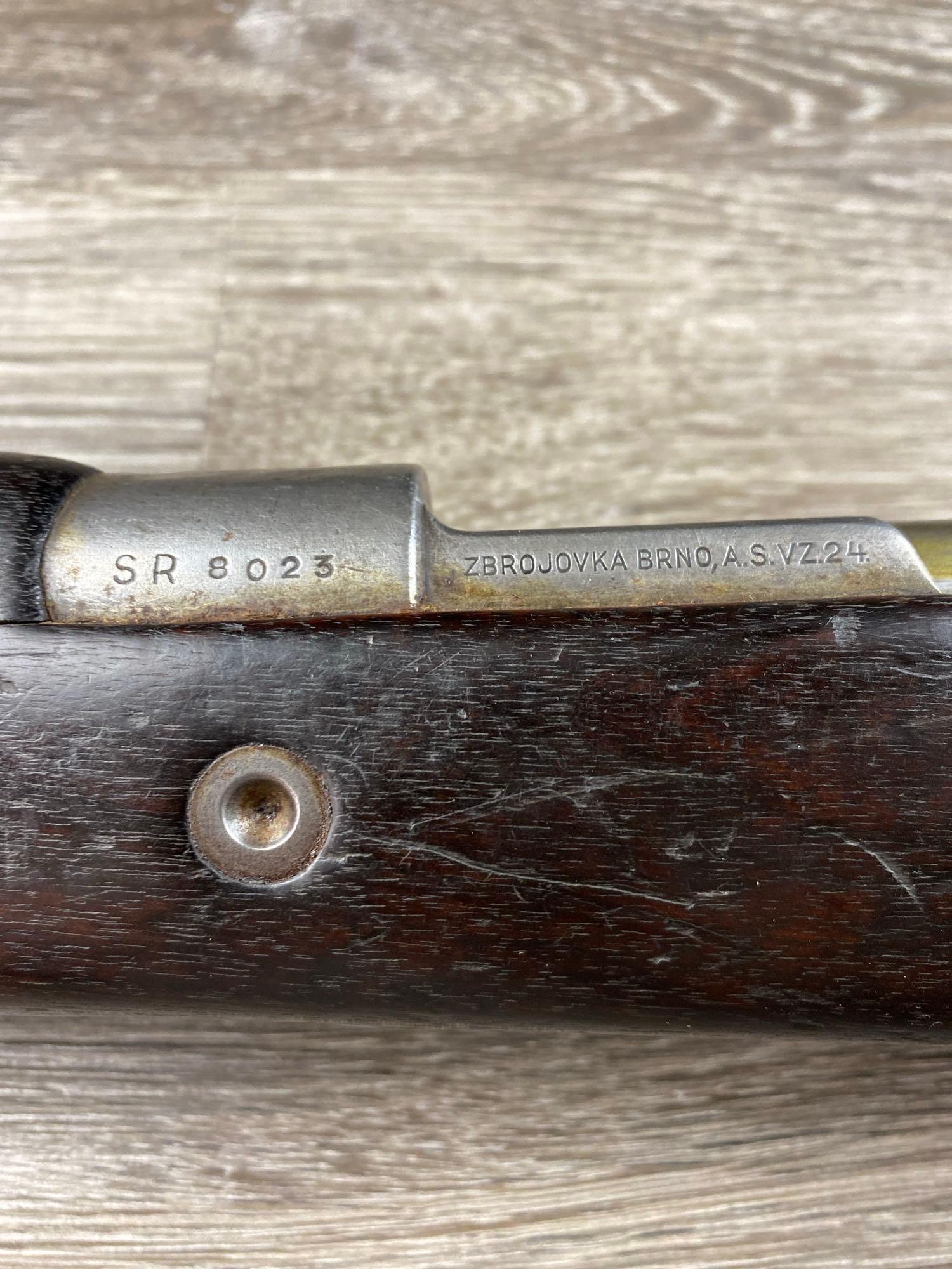 BRNO 98 MAUSER BOLT ACTION RIFLE 8MM CAL.