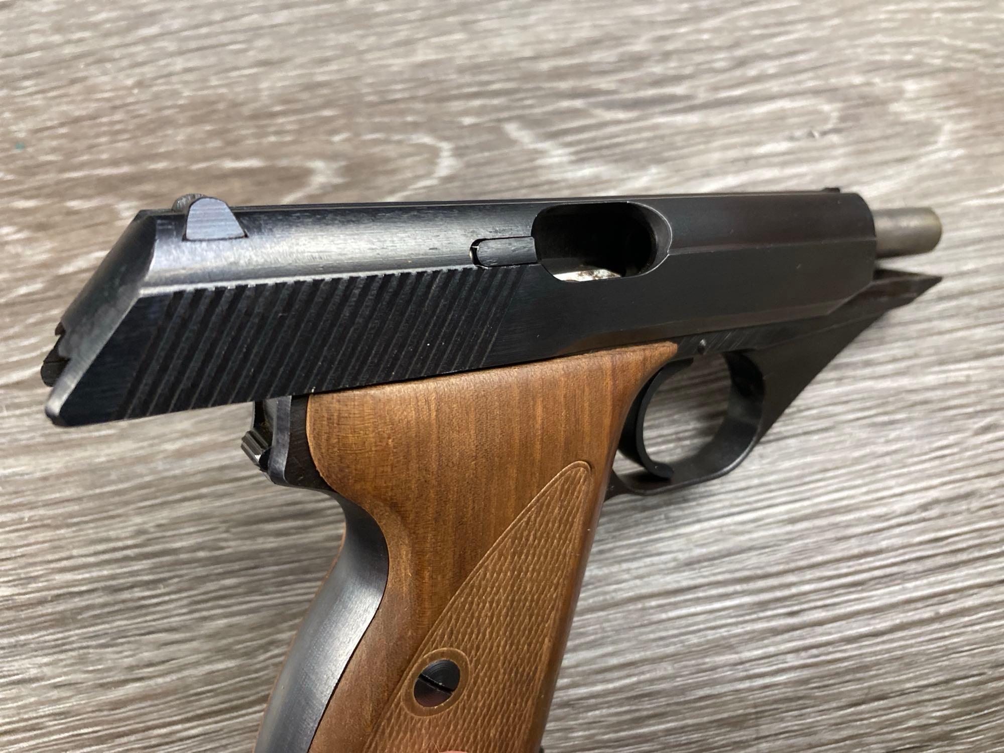 NEAR NEW MAUSER HSc PISTOL 7.65MM CAL. W/HOLSTER/EXTRA MAG/DOCS