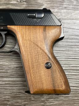 NEAR NEW MAUSER HSc PISTOL 7.65MM CAL. W/HOLSTER/EXTRA MAG/DOCS