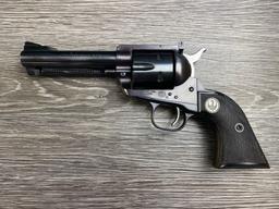LIKE NEW RUGER BLACKHAWK FLAT TOP SAA .357 MAGNUM 4.5" BBL