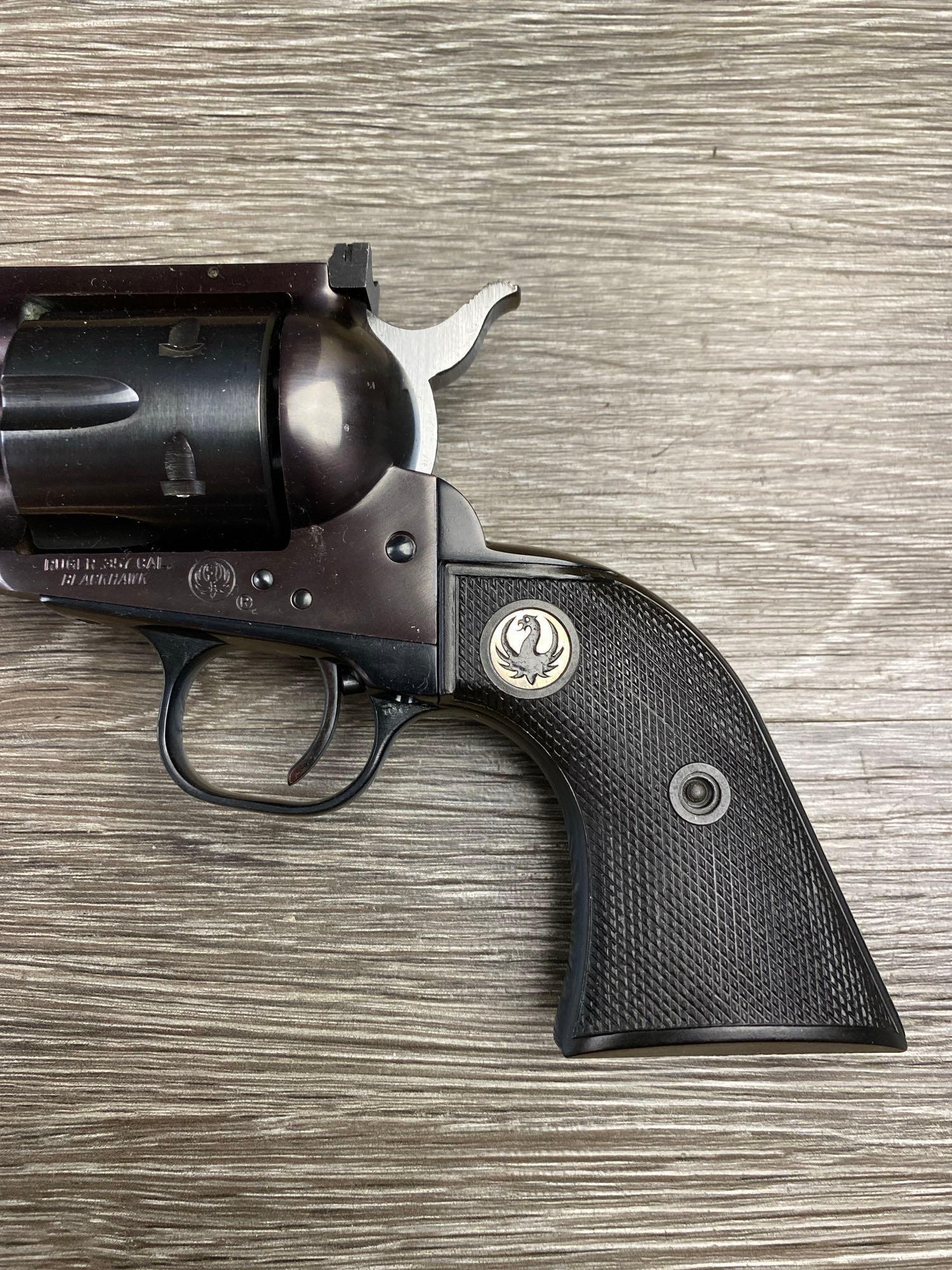 LIKE NEW RUGER BLACKHAWK FLAT TOP SAA .357 MAGNUM 4.5" BBL