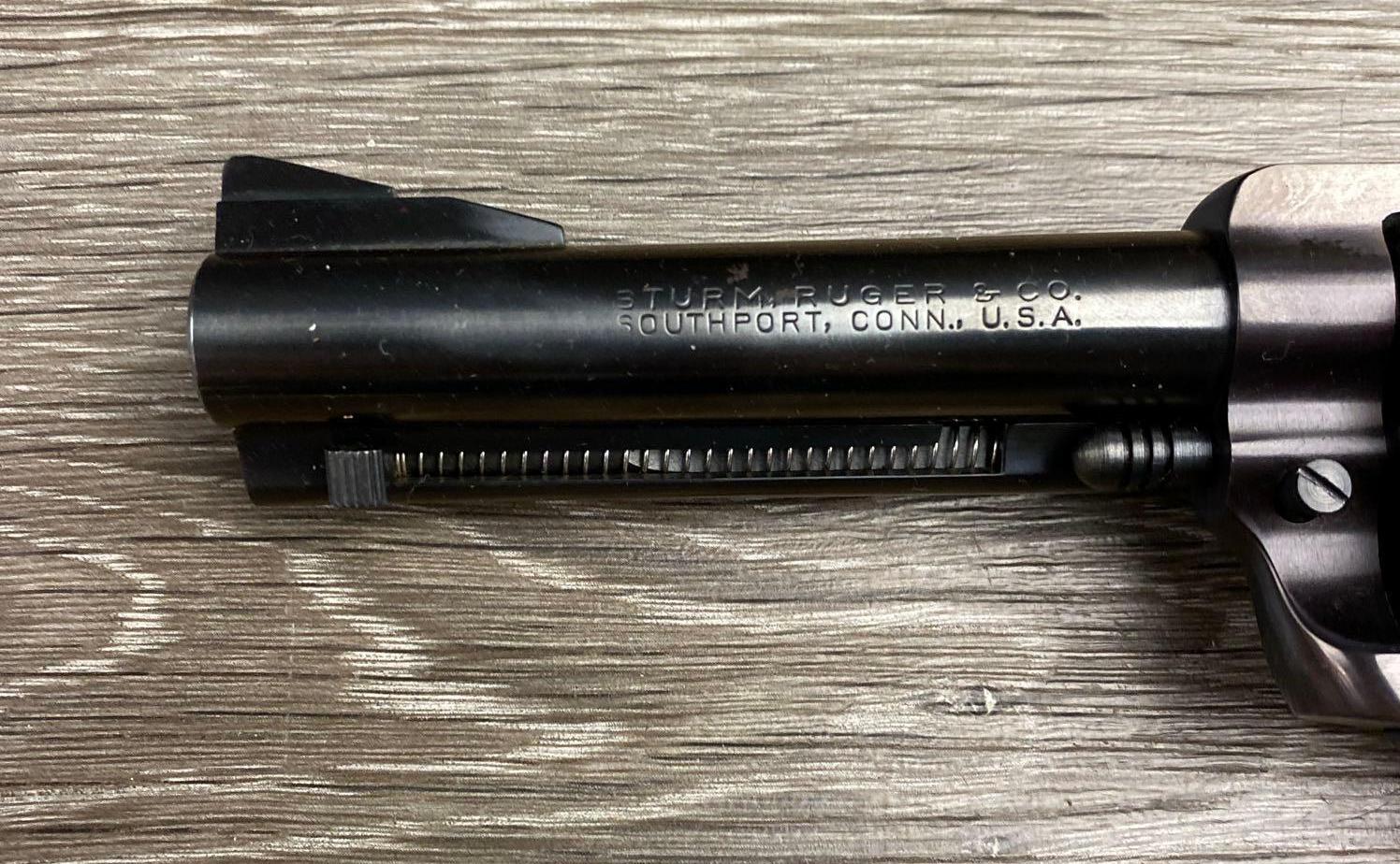 LIKE NEW RUGER BLACKHAWK FLAT TOP SAA .357 MAGNUM 4.5" BBL