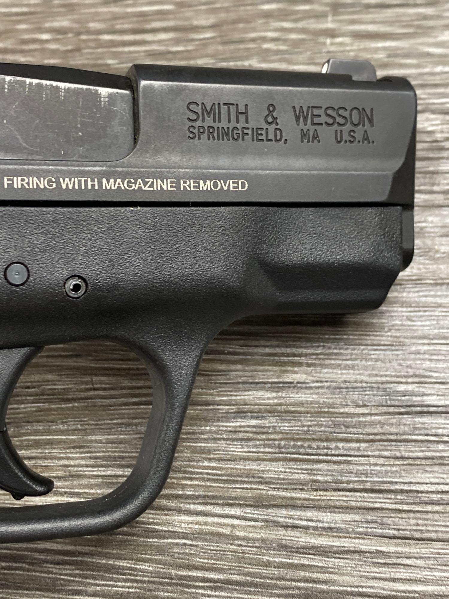 SMITH & WESSON M&P SHIELD SEMI-AUTO PISTOL 9MM CAL