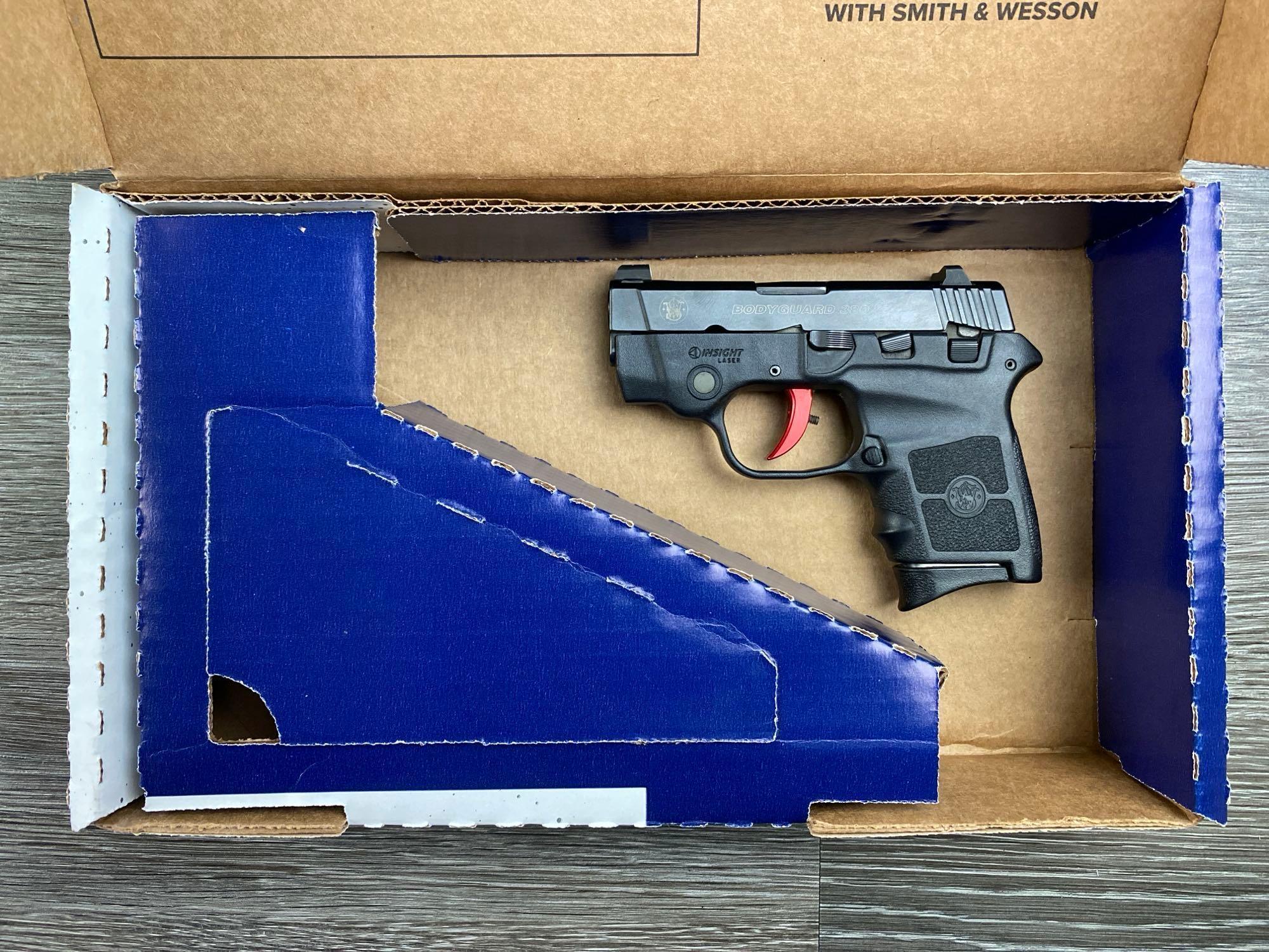 SMITH & WESSON BODYGAURD 380 .380 CAL SEMI AUTO PISTOL w/ BOX/2 MAGS