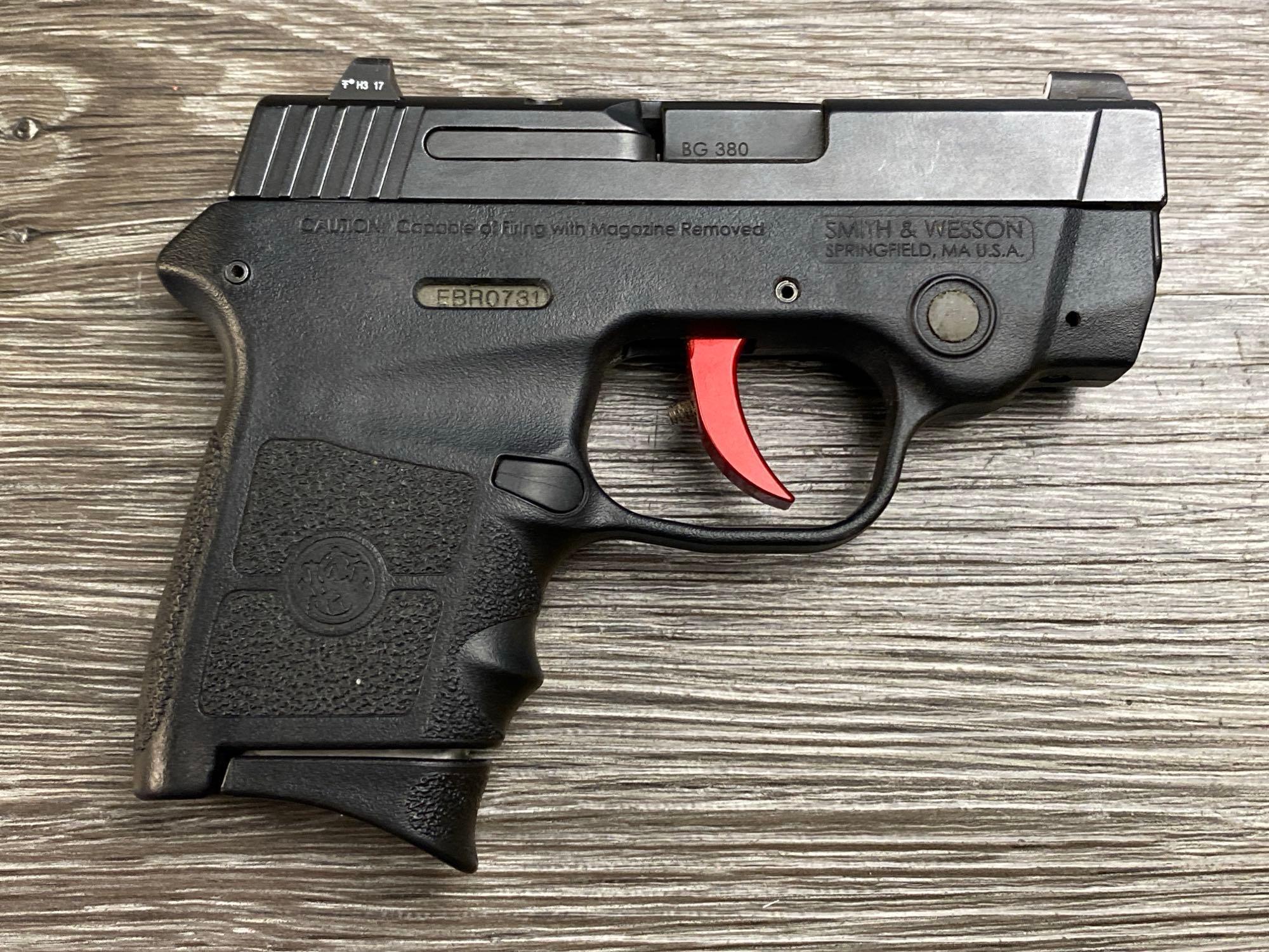SMITH & WESSON BODYGAURD 380 .380 CAL SEMI AUTO PISTOL w/ BOX/2 MAGS