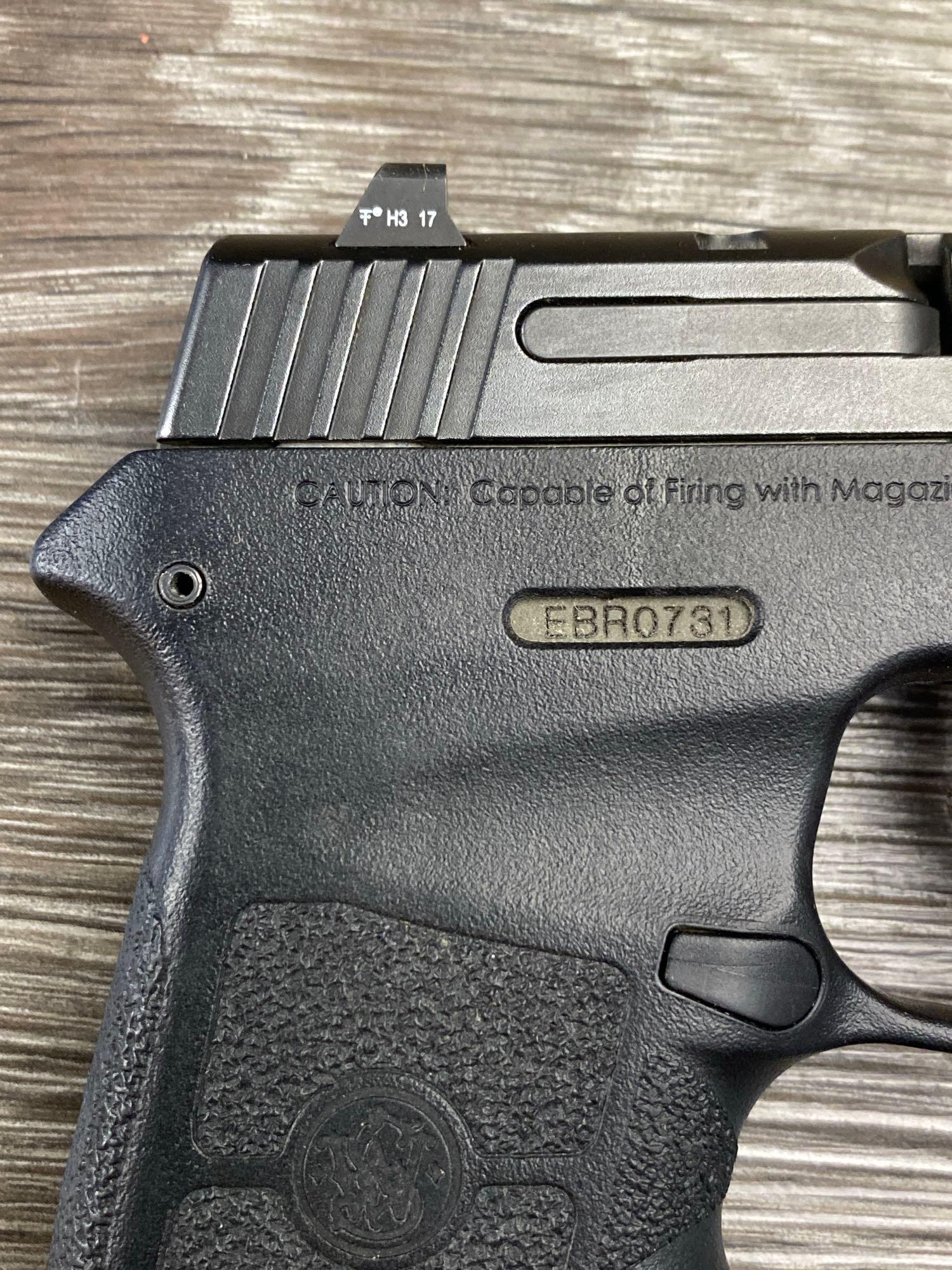 SMITH & WESSON BODYGAURD 380 .380 CAL SEMI AUTO PISTOL w/ BOX/2 MAGS