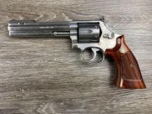 S&W MOD. 686 STAINLESS DA REVOLVER .357 MAG/6" BBL.