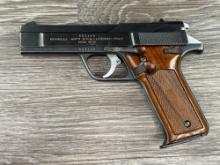 SCARCE BENELLI B76 PISTOL 9MM CAL/4 BBL W/2 XTR MAGS