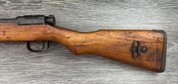 JAPANESE ARISAKA TYPE 99 RIFLE 7.7 CAL. w/ UNGROUND MUM/CHARACTERS