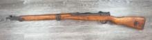 JAPANESE ARISAKA TYPE 99 RIFLE 7.7 CAL. w/ UNGROUND MUM/CHARACTERS
