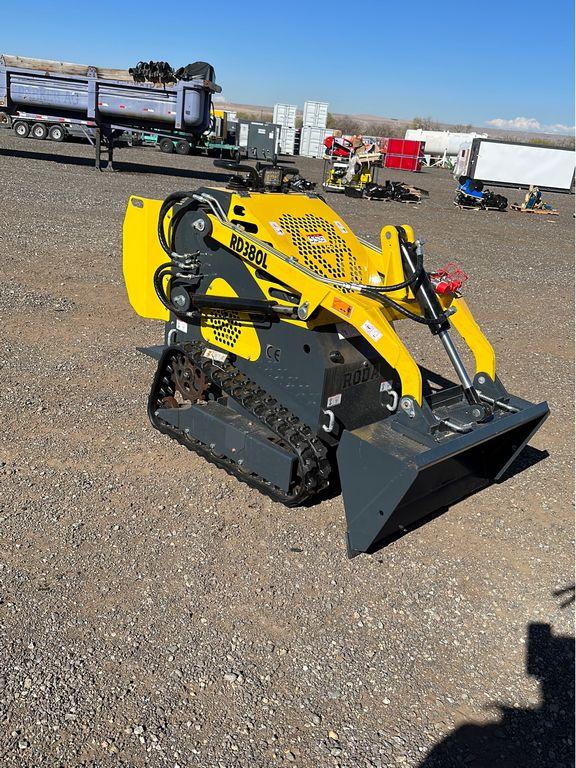 2024 RODA RD380L Skid Steer Loader