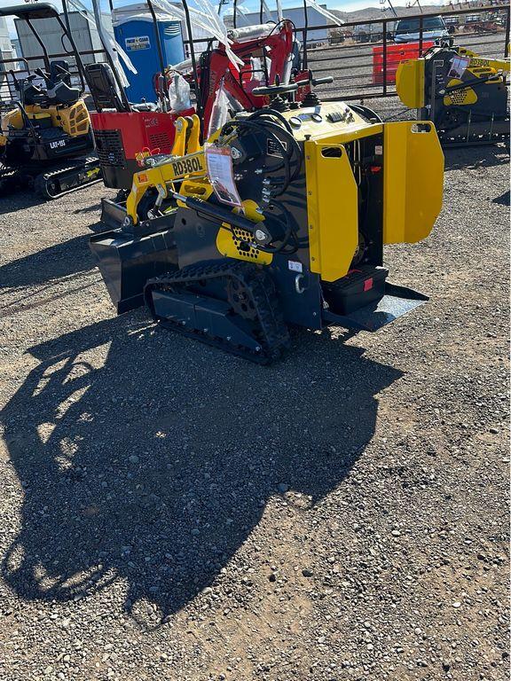 2024 RODA RD380L Skid Steer Loader