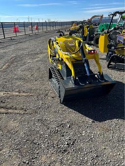 2024 RODA RD380L Skid Steer Loader