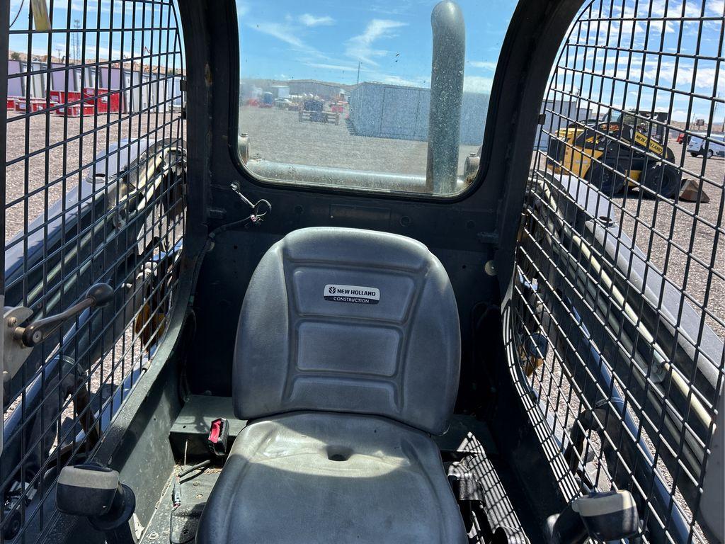 2015 New Holland L218 Skid Steer Loader