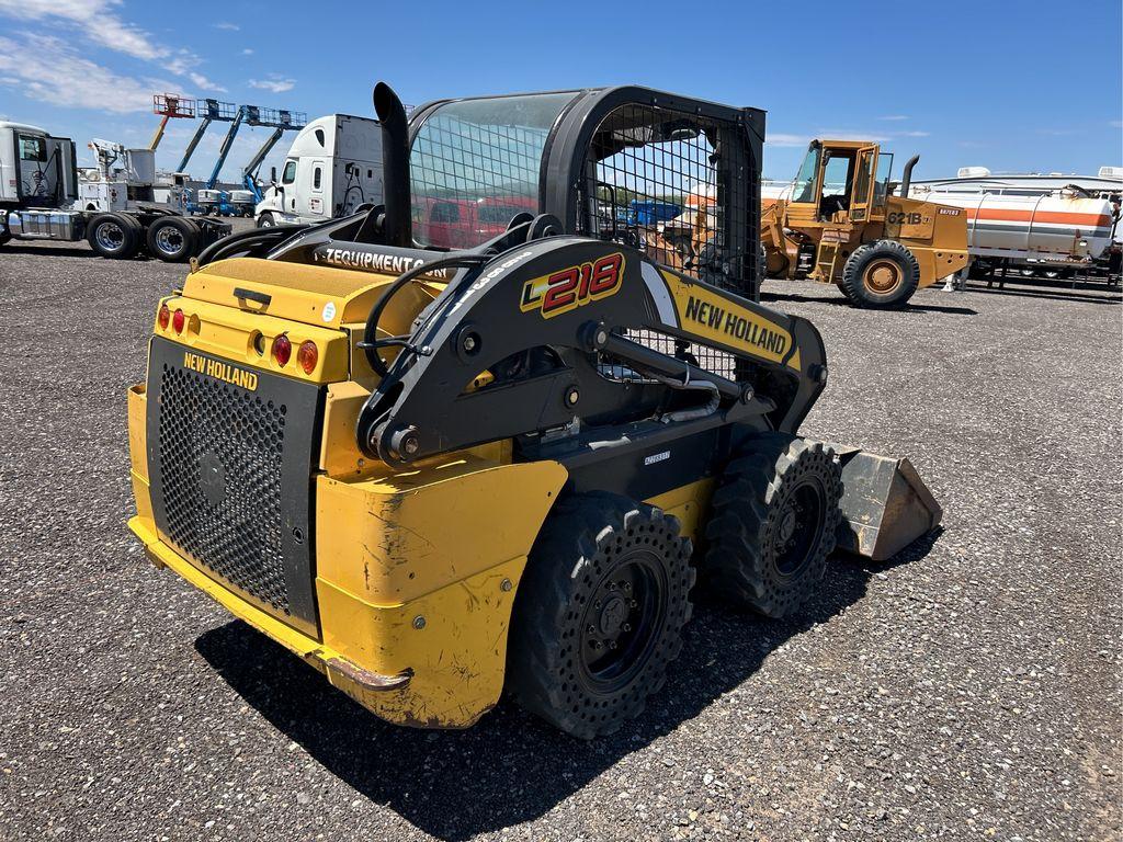 2015 New Holland L218 Skid Steer Loader