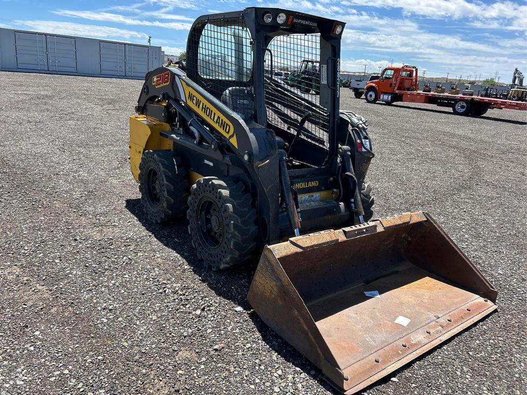 2015 New Holland L218 Skid Steer Loader