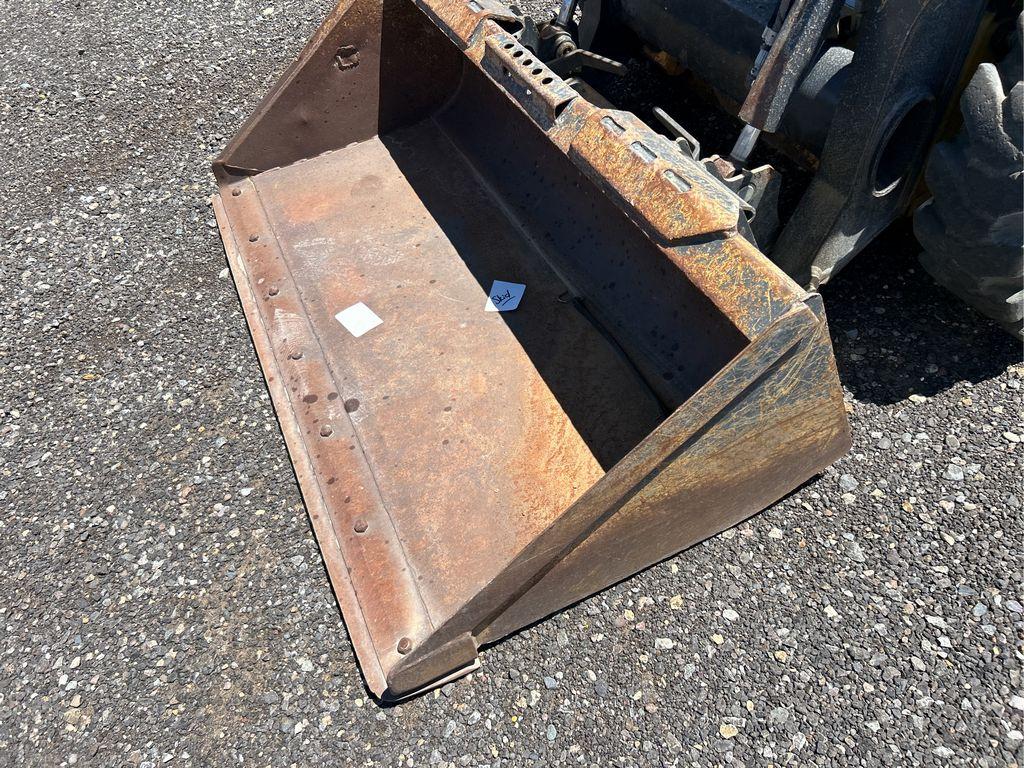 2015 New Holland L218 Skid Steer Loader