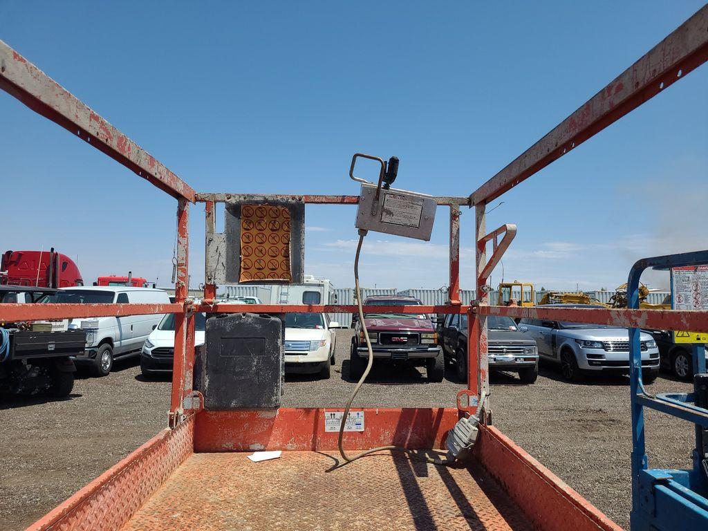 Skyjack SJ4632 Scissor Lift