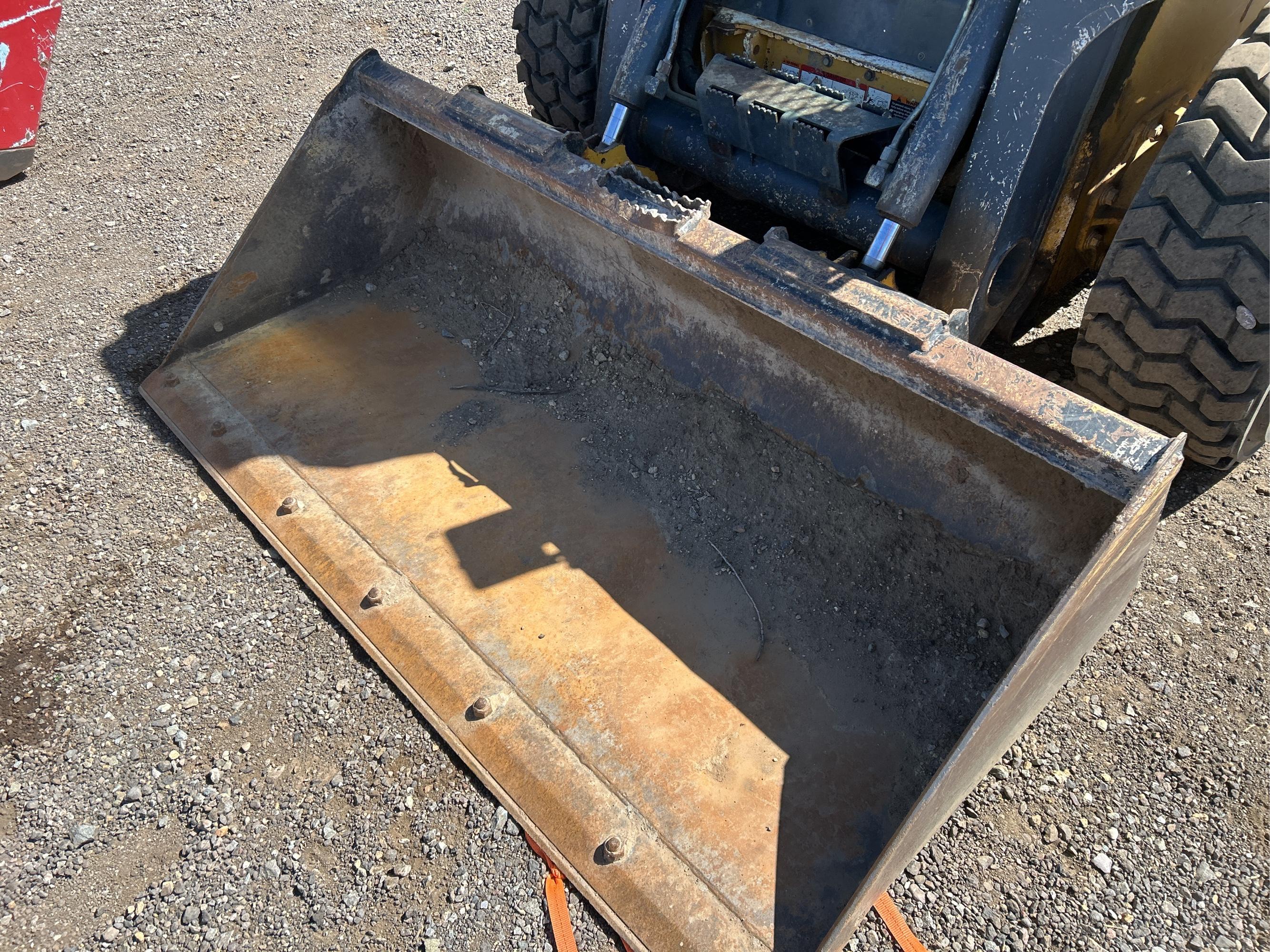 2010 John Deere 320D Skid steer loader