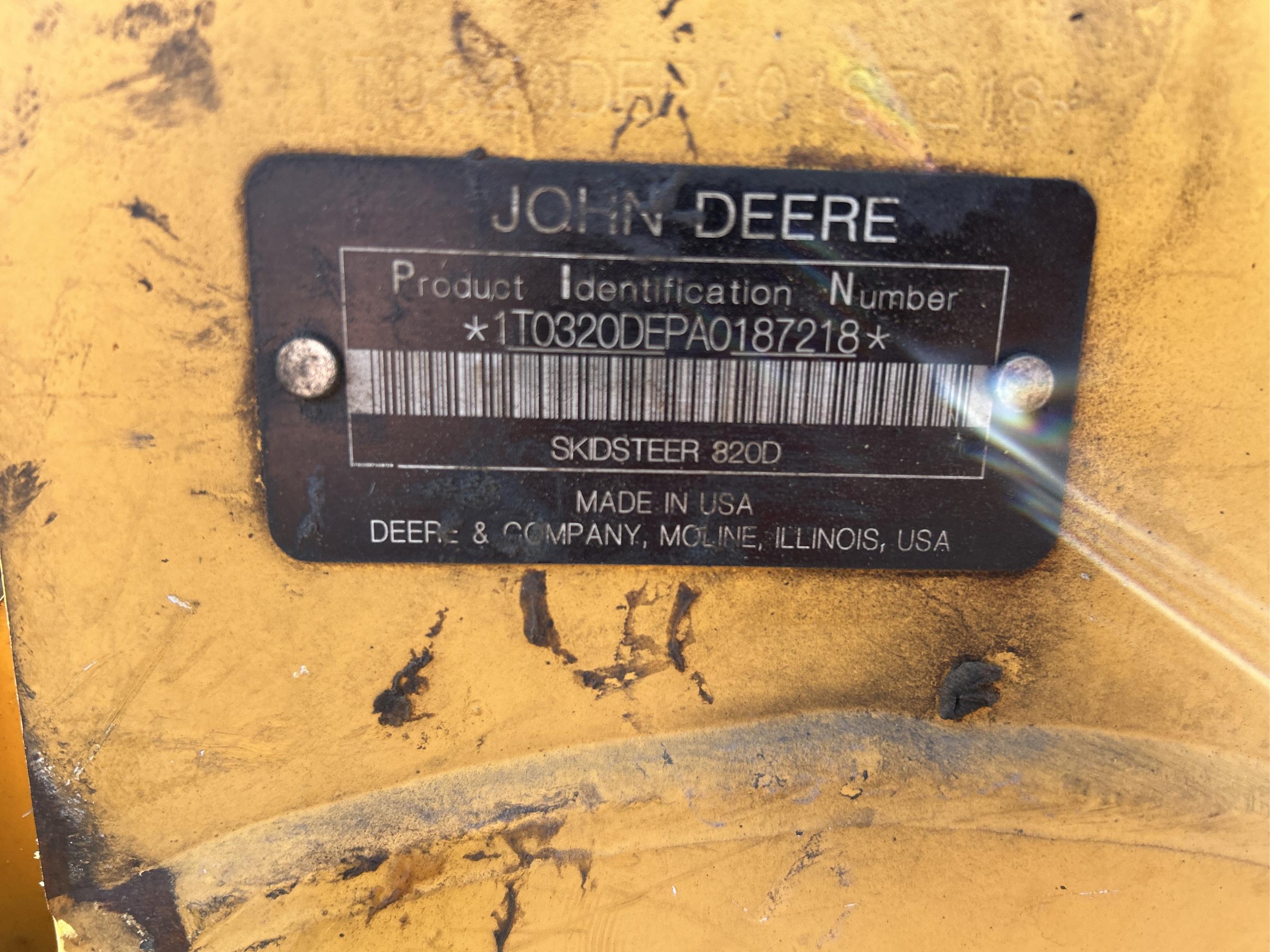 2010 John Deere 320D Skid steer loader
