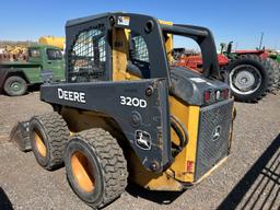 2010 John Deere 320D Skid steer loader