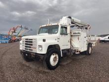 1988 International S1900 Digger Derrick Truck