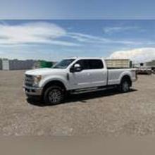 2017 Ford F-350 Lariat 4X4 Pickup