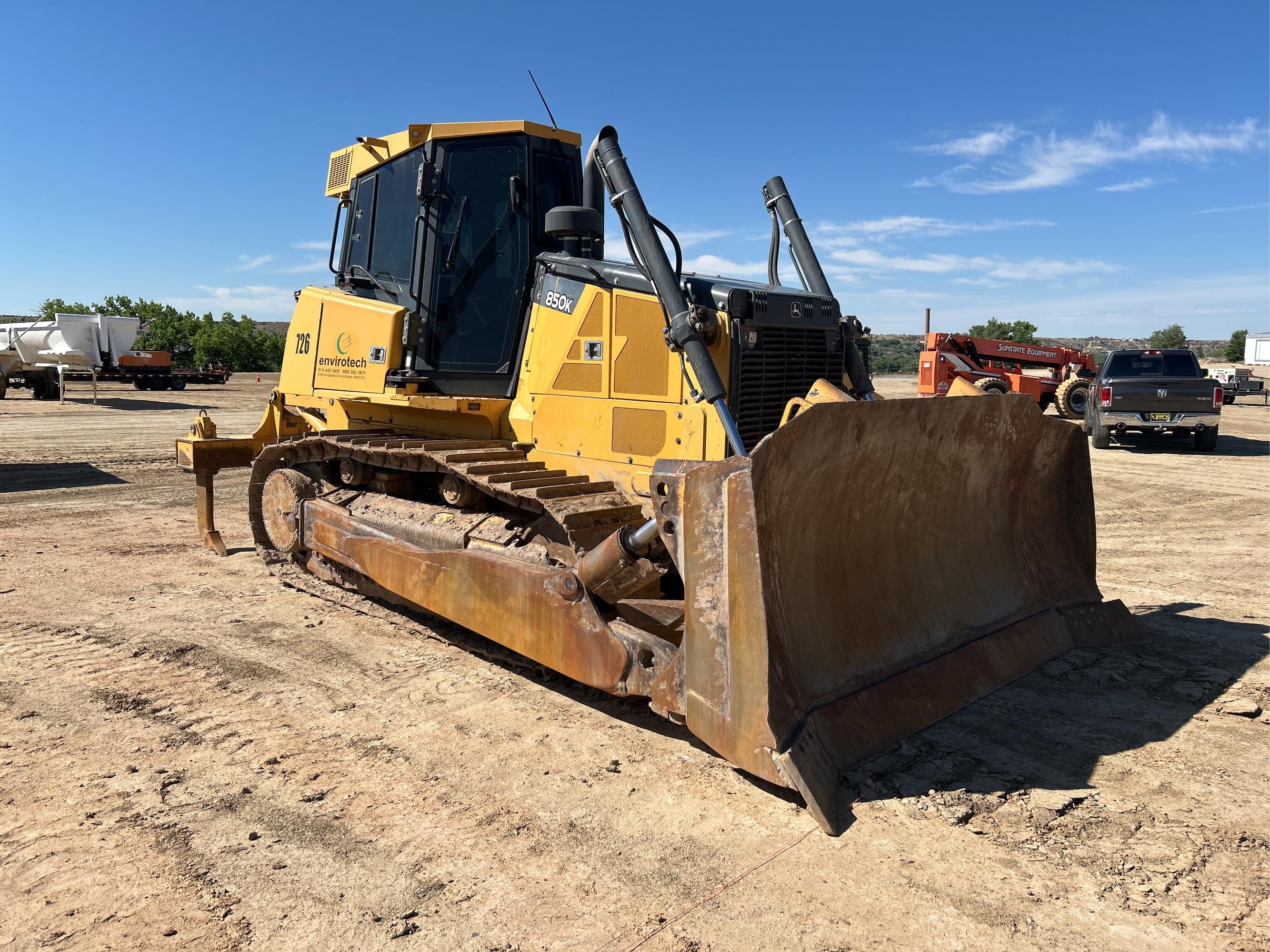 2013 John Deere 850K Crawler Tractor