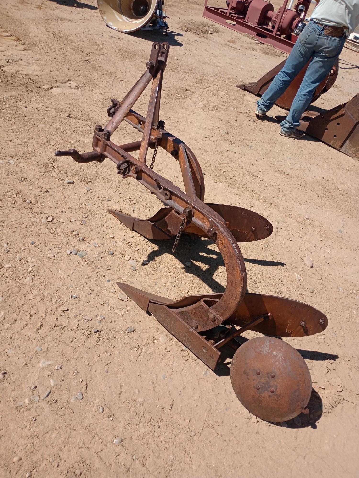 3 point 2 bottom plow