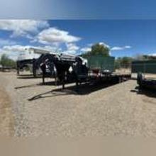 Road 40 ft T/A Gooseneck Trailer
